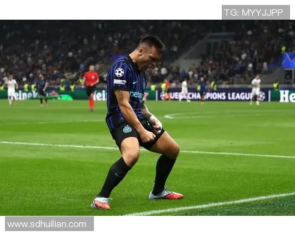 莱切与国际米兰激战正酣比分走势引人关注